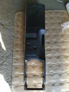 Бардачок. Nissan Fairlady Z, Z33 Двигатель VQ35DE