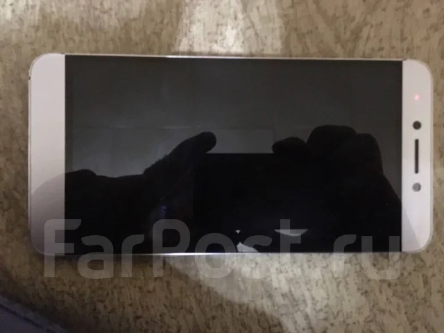 LeEco [LeTV] Le 2 X527. �/� ����