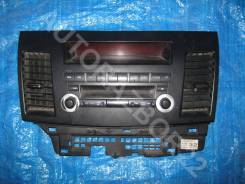 Консоль панели приборов. Mitsubishi Lancer, CY3A, CY, CY1A