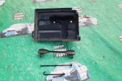 Кожух аккумулятора. Lexus: IS300, IS200, GS430, GS300, LS430, GS400 Toyota: Crown, Aristo, Verossa, Altezza, Brevis, Mark II Wagon Blit, Crown Majesta...