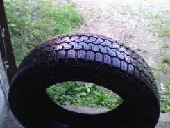 Yokohama Ice Guard Stud F700Z. Зимние, шипованные, 2015 год, износ: 30%, 4 шт