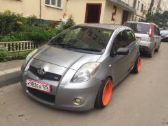 Амортизатор. Toyota Vitz