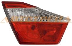 Вставка багажника. Toyota Camry, ACV51, ASV50, ASV51, AVV50, GSV50 Двигатели: 1AZFE, 2ARFE, 2ARFXE, 2GRFE, 6ARFSE