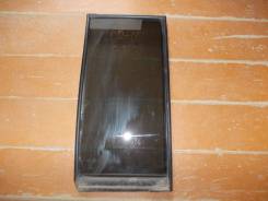 Форточка двери. Toyota bB, NCP30, NCP31, NCP35 Двигатели: 1NZFE, 2NZFE