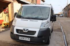 Peugeot Boxer Fourgon. Микроавтобус Peugeot Boxer Tour Transformer, 2 200 куб. см., 9 мест