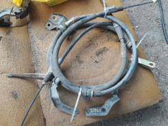 Тросик ручного тормоза. Toyota Carina, CT195, ST195 Toyota Corona, CT195, ST195 Toyota Caldina, ST195, ST195G, ST215, ST215G, ST215W Двигатели: 2C, 3S...