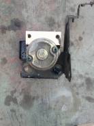 Блок abs. Mazda Premacy, CP8W Двигатель FPDE