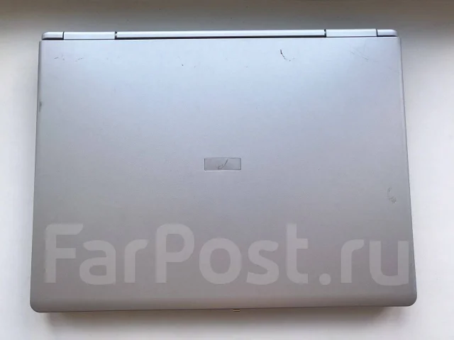 Roverbook Partner W500L. 15.4", 1,5����, ��� 256 �� � ������, ���� 40���, WiFi: 1, Bluetooth: 1, ����������� �� 3��. ����
