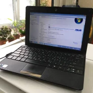 Asus Eee PC 1001. WiFi: 1, Bluetooth: 1 ����