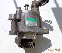 Вакуумный насос. Toyota Land Cruiser, HDJ100, HDJ100L, HDJ101, HDJ101K, HDJ78, HDJ79, HDJ80, HDJ81, HDJ81V, HZJ105, HZJ105L, HZJ70, HZJ70V, HZJ71, HZJ...