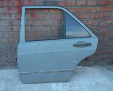 Дверь боковая. Mercedes-Benz 190, W201 Двигатели: M102, M103, OM, 601, 911, 602, 961, M, 102, 103