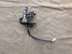 Замок багажника. Subaru Legacy, BE5, BE9, BEE, BES Subaru Legacy B4, BE5, BE9, BEE
