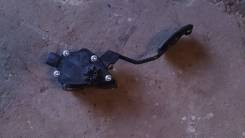 Педаль акселератора. Toyota Corolla Fielder, NZE144G, NZE141, NZE141G, NZE144