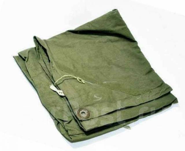 Плащ палатка армейская, новый, в наличии. Цена: 180₽ во Владивостоке