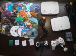 Sony PlayStation One ����
