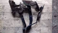 Педаль. Nissan Primera, P11, P11E Двигатели: GA16DE, GA16DS