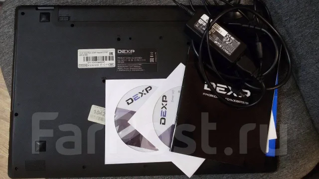 DEXP Aquilon. 17.3", 2����, ��� 2048 ��, ���� 500���, WiFi: 1, ����������� �� 4��. ����