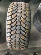Maxtrek Trek M900. Зимние, шипованные, 2015 год, износ: 5%, 1 шт