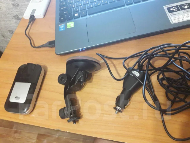 Ritmix AVR-335 ����