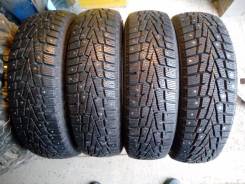Roadstone Winguard WinSpike. Зимние, шипованные, 2015 год, износ: 5%, 4 шт