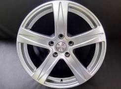 Скад Sakura 17. 7.5x17, 5x114.30, ET38, ЦО 67,1 мм.