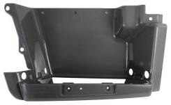 Подножка MITSUBIHI FUSO FIGHTER FM657/FK617 RH 97-00 (пр-во Тайвань)