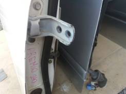 Крепление боковой двери. Toyota: Wish, Allion, Crown Majesta, Alphard, EQ EV, Corolla Runx, Vellfire, Blade, Corolla Axio, Probox, Belta, Ractis, Port...