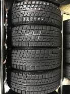Bridgestone Blizzak Revo2. Зимние, без шипов, 2011 год, износ: 5%, 4 шт