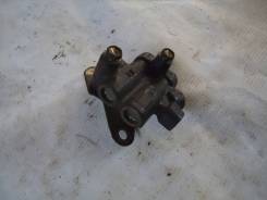 Регулятор давления тормозов. Toyota: Corsa, Windom, Corona, Scepter, Corolla II, RAV4, Camry, Sprinter Trueno, Corolla, Sprinter Marino, Tercel, Carin...