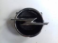 Эмблема решетки. Opel Antara, L07 Двигатели: A22DMH, Z32SE, A24XE, 10HM, A30XF, Z24XE, A30XH, A22DM, Z24SED