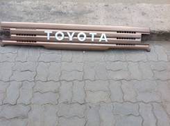 Решетка радиатора. Toyota ToyoAce