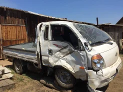 Kia Bongo III ����