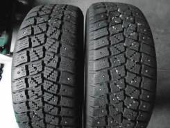 Hankook Winter Radial W404. Зимние, шипованные, износ: 10%, 2 шт