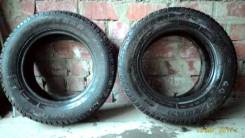 Goodyear UltraGrip 400. Зимние, шипованные, износ: 30%, 2 шт