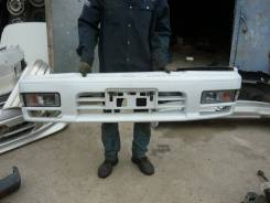 Бампер. Nissan Gloria, HY33