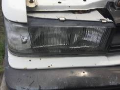 Фара. Nissan Skyline, HR31