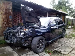 Mazda Familia S-Wagon. BJ5W ����