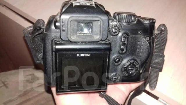 Fujifilm FinePix S9600. 9 - 9.9 ��, ���: 10� ����