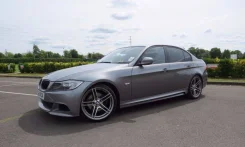 BMW Racing Dynamics. 8.0/9.0x19", 5x120, ET33/40. ��� ����� �� ������ ����