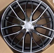 BMW Racing Dynamics. 8.5/9.5x19", 5x120, ET33/40. ��� ����� �� ������ ����