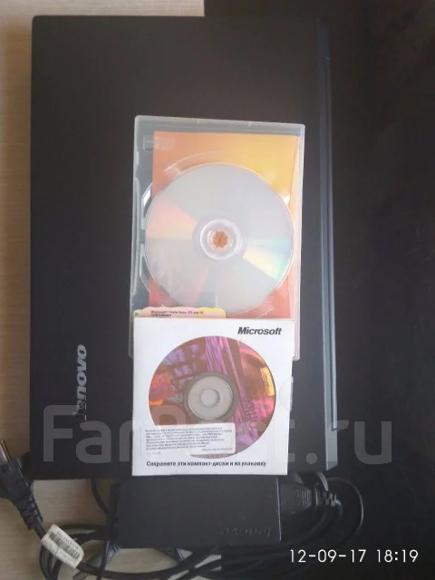 Lenovo B590. 15.6", 2,2����, ��� 4 ��, ���� 128���, WiFi: 1, Bluetooth: 1, ����������� �� 3��. ����