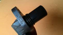 Датчик маховика. Mitsubishi: Dignity, Proudia, Pajero, Dingo, Challenger, RVR, 1/2T Truck, Delica, Diamante, Carisma, Aspire, Lancer Cedia, Galant, Co...