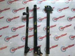 Направляющая стекла. Subaru Forester, SG5, SG9, SG9L Двигатели: EJ202, EJ203, EJ205, EJ255
