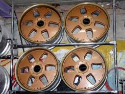 Riverside. 8.5/7.5x18, 4x114.30, 5x114.30, ET41/35, ЦО 73,0 мм.