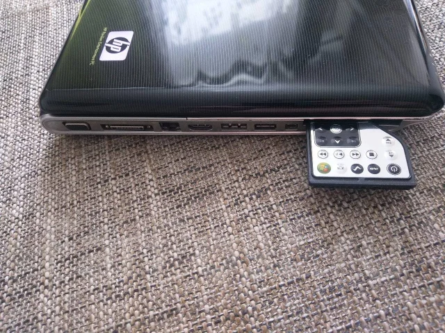 HP Pavilion dv6-2040er. 15.6", 2,4����, ��� 4 ��, WiFi: 1, Bluetooth: 1 ����