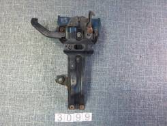 Замок капота. Mitsubishi Pajero, V11V, V11W, V12C, V12V, V12W, V13V, V14C, V14V, V21C, V21W, V23C, V23W, V24C, V24V, V24W, V24WG, V25C, V25W, V26C, V2...