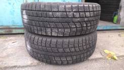 Toyo Tranpath. Зимние, без шипов, износ: 10%, 2 шт