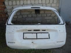 Крышка багажника. Mitsubishi Outlander