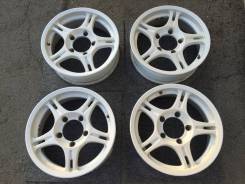 Suzuki. 5.5x16, 5x139.70, ET20