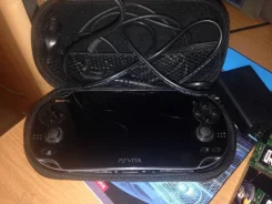 Sony PlayStation Vita ����